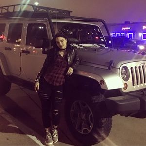 Meet your Posher, Lis